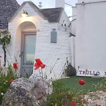 Hotel Trullo 1 2 7 Locorotondo Exterior foto